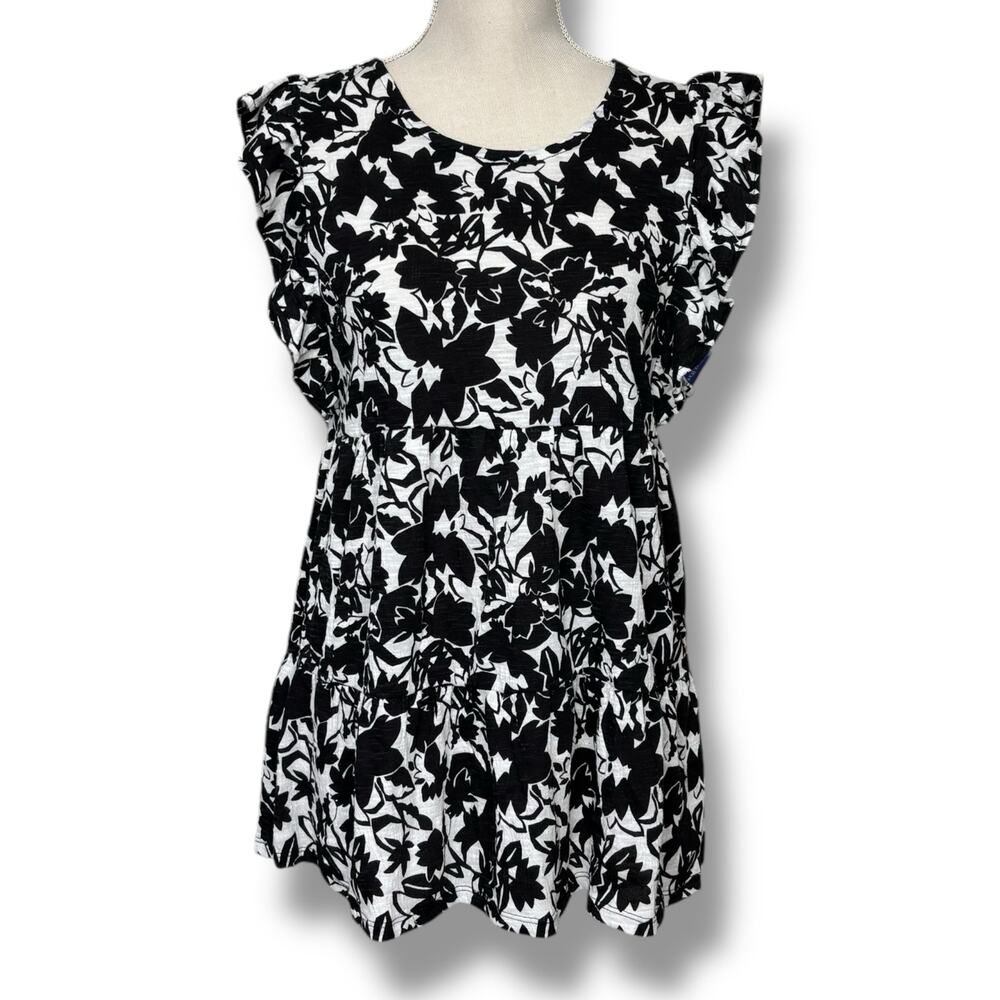 NWT Robert Louis Black & White Top with Ruffle Sleeve Size Large